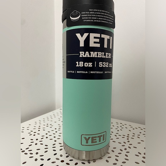 Yeti Other - YETI Rambler 18 oz Bottle
